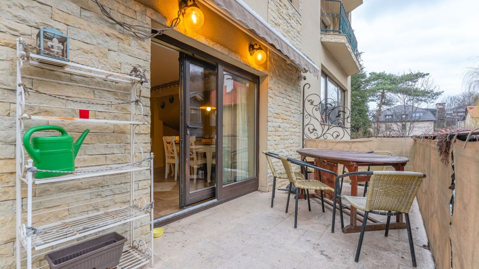 Casă individuală cu 7 camere lângă AFI Mall, ideală pentru birouri sau locuință - Poză 8