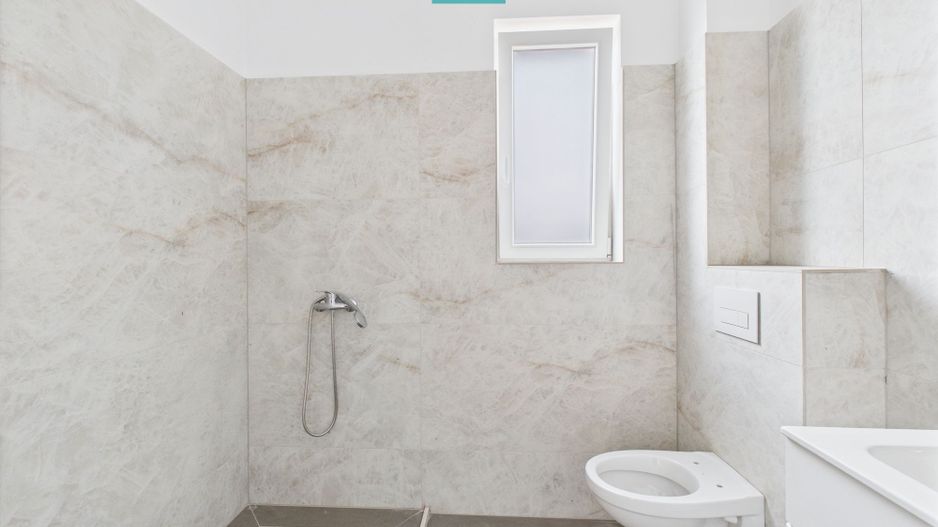 Apartament cu 2 camere în bloc nou - Poză 4