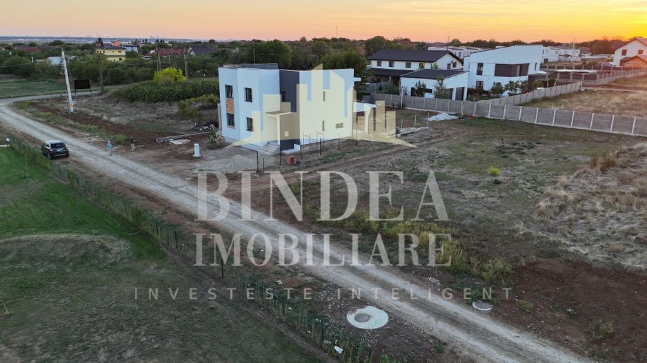 Duplex modern 3 dormitoare, 3 bai, pompa caldura - Giarmata - Poză 2