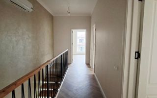 Duplex cu 4 camere - Parcul central Dumbravita - Poză 8