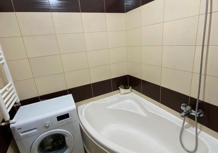 Garsoniera de inchiriat Rezervelor, Militari Residence - Poză 6