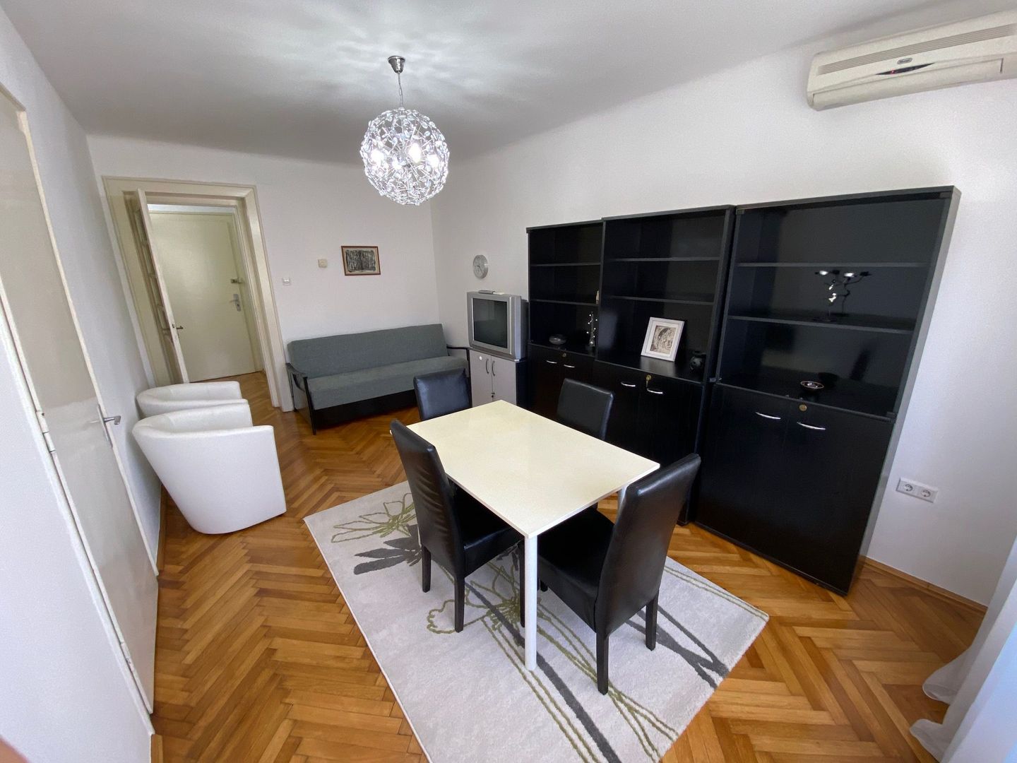 Apartament zona Mihai Viteazu - Poză 1