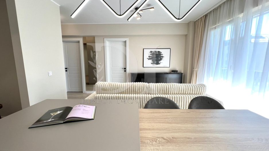Apartament ultramodern / etaj intermediar / Zona Eroilor - Poză 4
