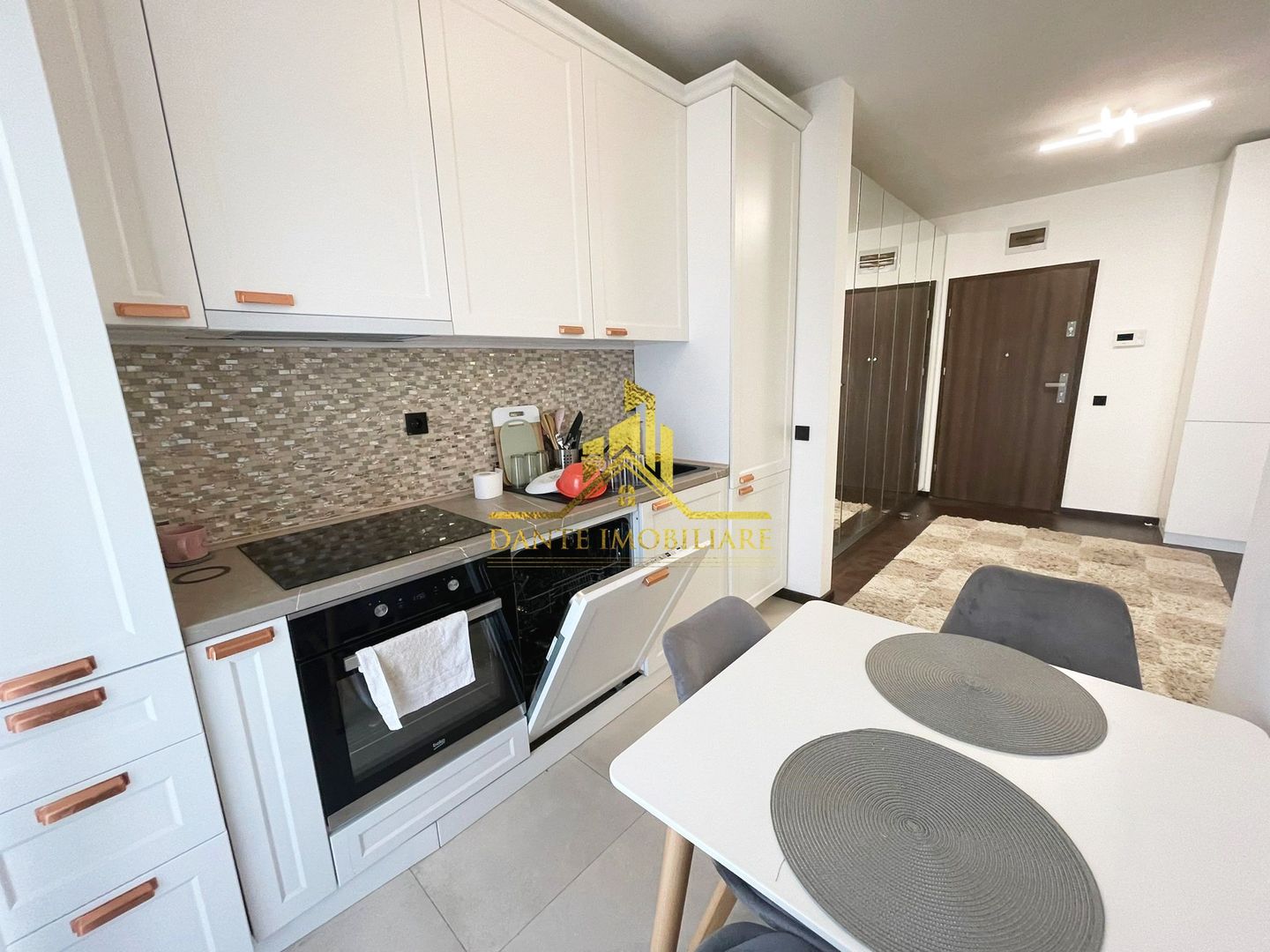 2 camere, mobilat modern, bloc nou, balcon, Park Lake, Iulius Mall - Poză 6