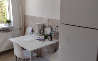 De inchiriat apartament 3 camere Gorjului - Poză 3