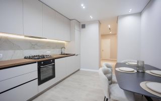 Vânzare, apartament, 2 odăi + living, str. Ion Buzdugan, Buiucani - Poză 1