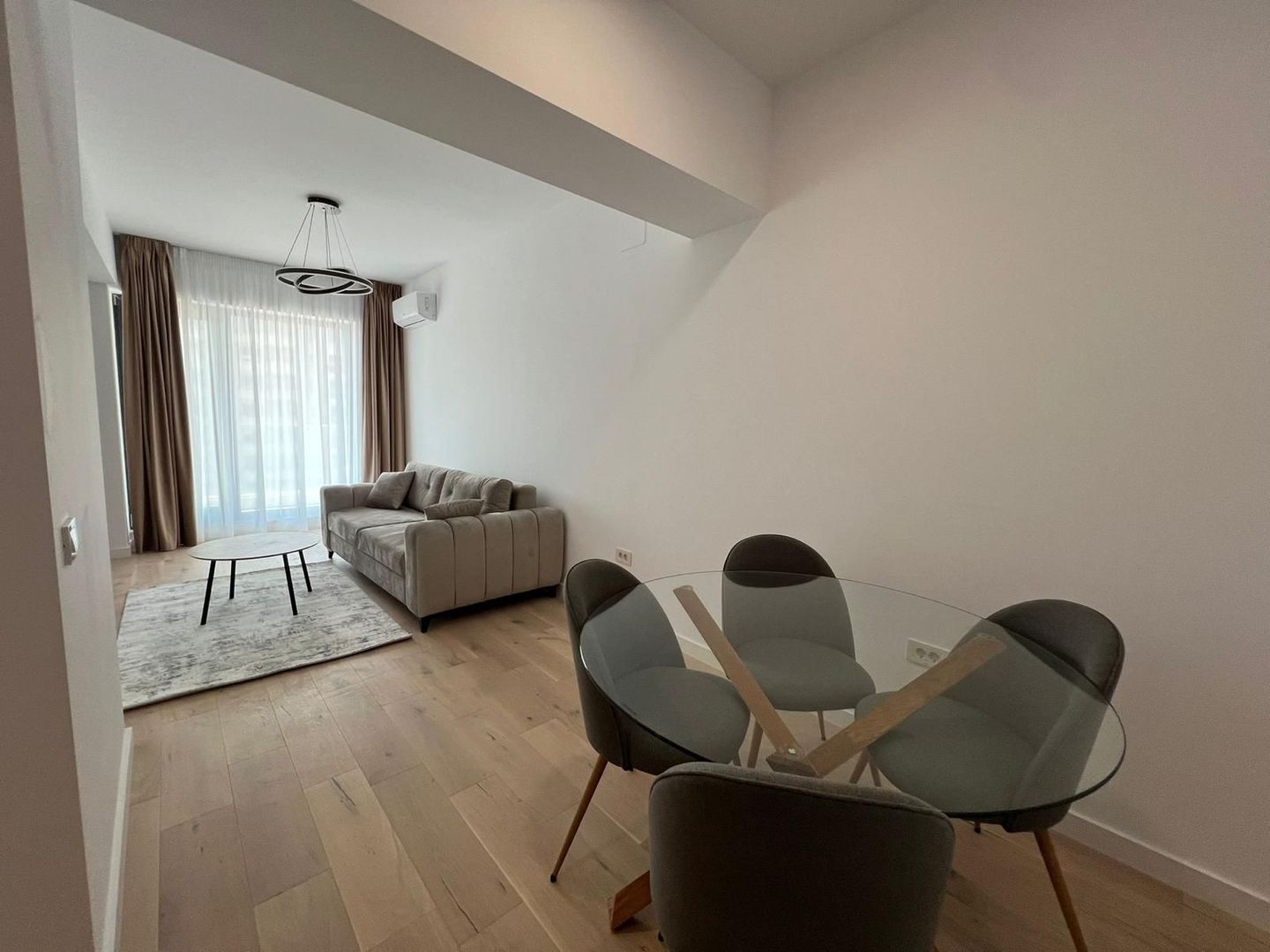 Apartament 2 cam, cu gradina proprie- Pipera Plaza- First Estates - Poză 3
