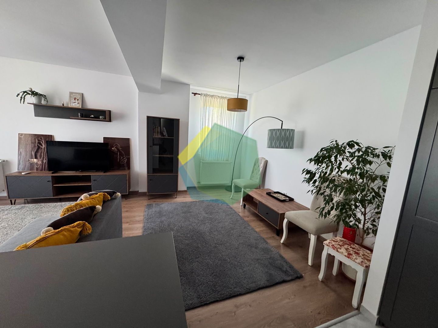 Apartament 2 camere| Piscina| Libertății Garden | Otopeni - Poză 10