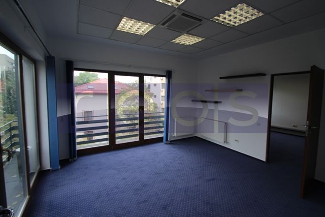 VILA INDEPENDENTA 22 CAMERE| 750 MP UTILI | DOROBANTI-CAPITALE - Poză 19