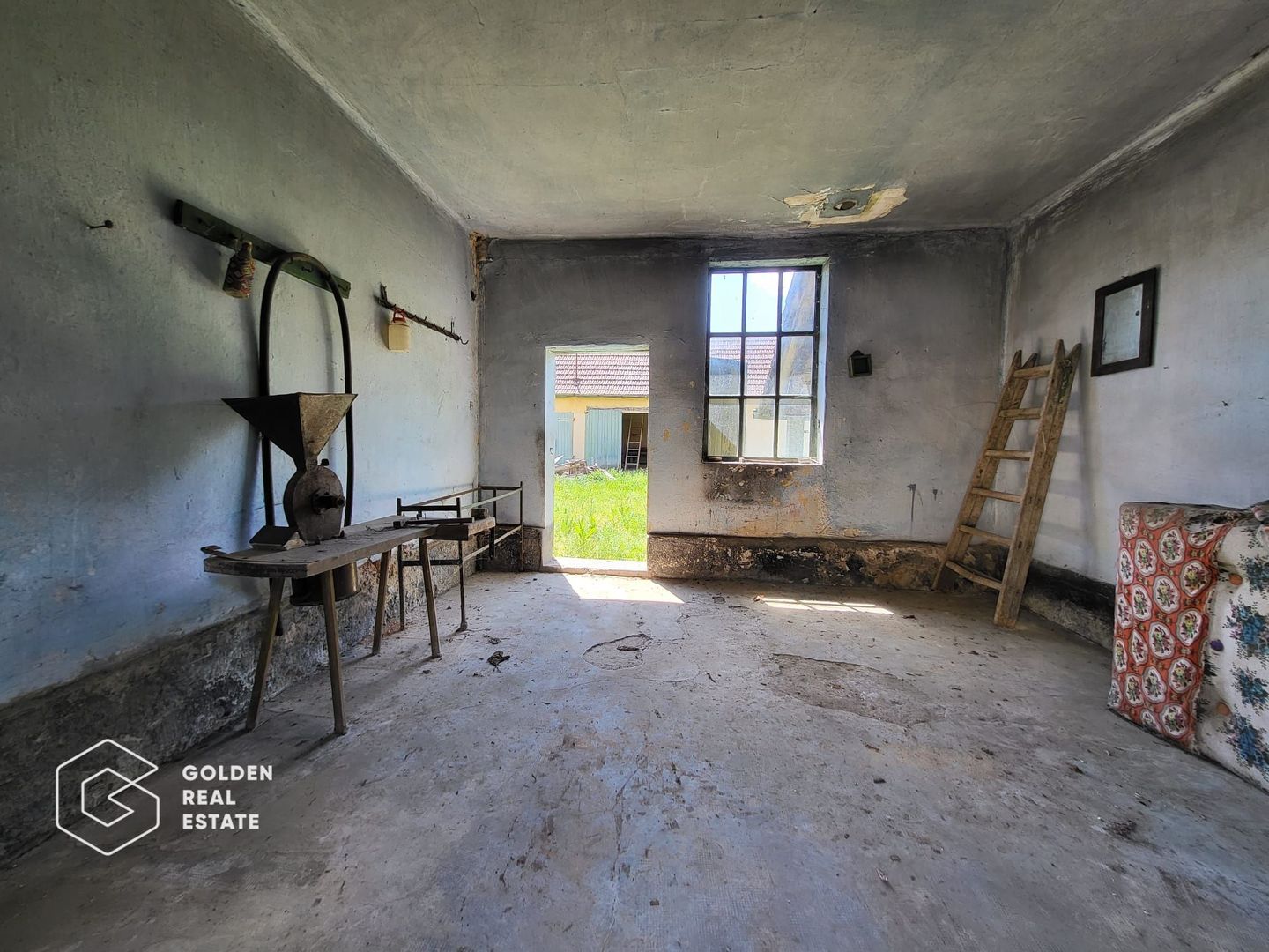 Casa  cu 3 corpuri de cladire, sat Lalasint - Poză 17