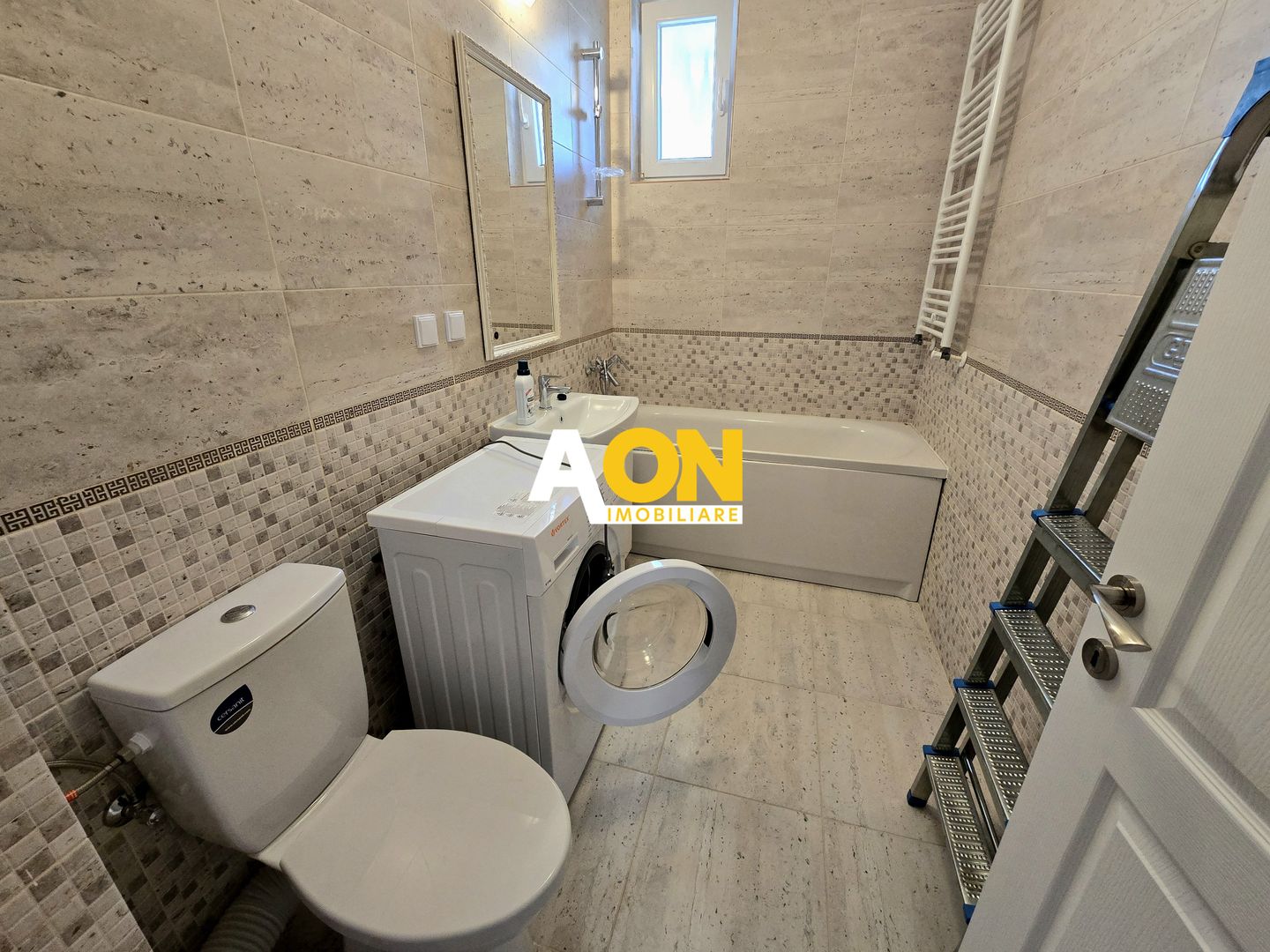 Apartament cu 3 Camere, Etaj 1, Bloc Nou, Zona Alba Mall - Poză 11