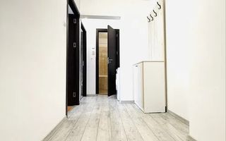 De vanzare Apartament 3 camere Crangasi - Poză 6