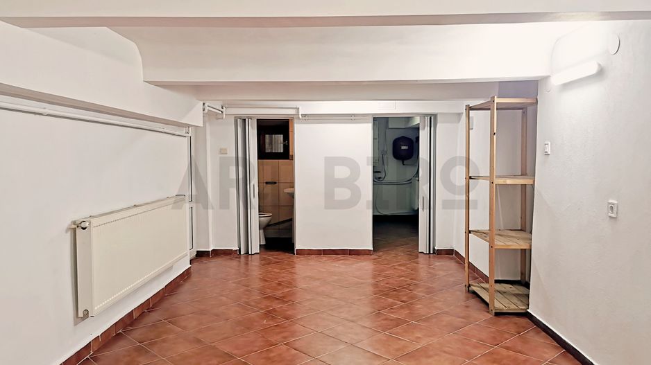 Zero comision, vila renovata 120mp Unirii birou sau clinica, 9' metrou - Poză 5