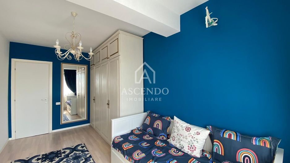 Apartament 3 camere, 2 bai premium mobilat lux , cu parcare inclusă - Poză 26