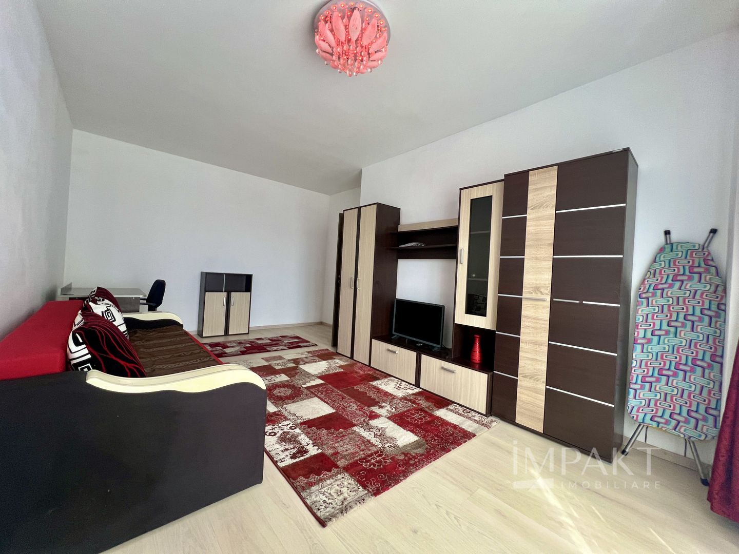 Apartament Recent Renovat cu Loc de Parcare in Zona Autogara - Poză 1