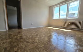 2 Camere-52mp-Balcon-Lift Nou-Anvelopat-Zona-Garii-Renovat - Poză 1
