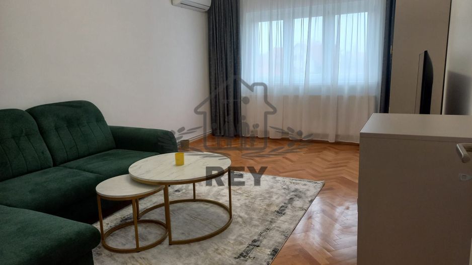 Apartament de închiriat 2 camere Str. Școala de Înot/Stadion - Poză 7