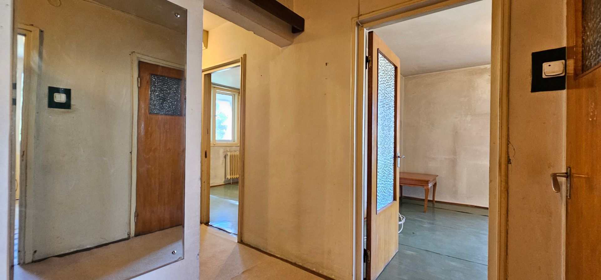 Apartament de 4 camere decomandate - Aleea Costinesti - Poză 6