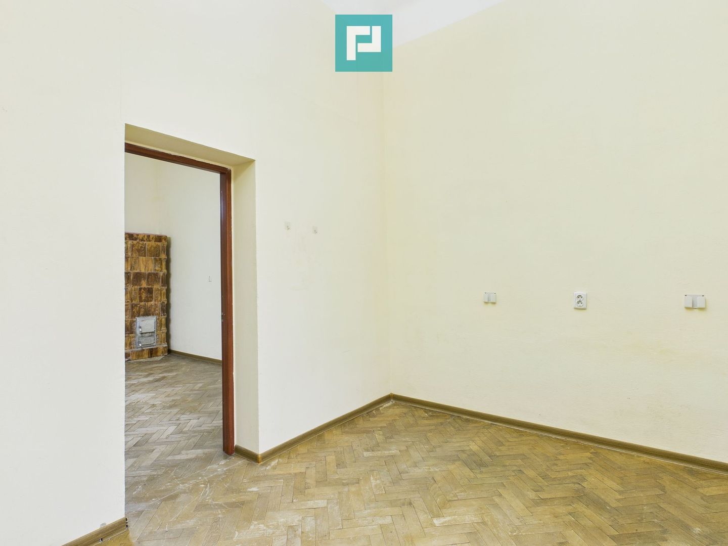 Apartament cu 2 camere – Zona Centrală - Poză 4