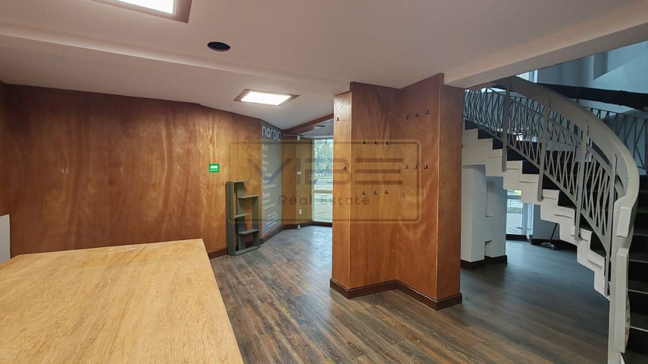 Sf. Lazar- Spatiu comercial la bulevard- vad/ trafic pietonal intens ! - Poză 19