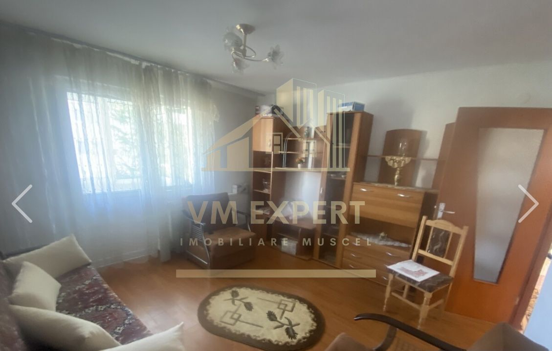 APARTAMENT 2 CAMERE, ETAJ 4, CAMPULUNG, PRET 35000 EURO - Poză 1