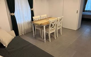 Piața Sfatului – apartament elegant, complet renovat și utilat - Poză 6