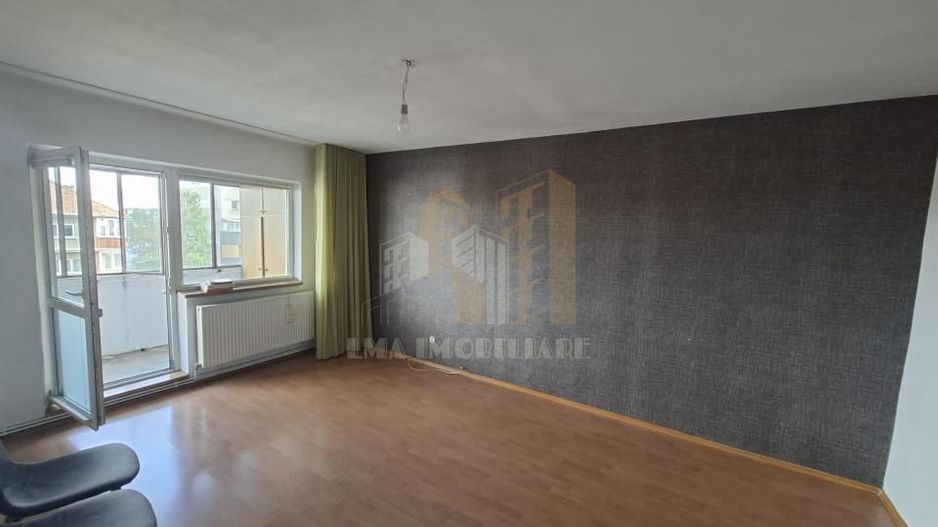 Apartament 2 camere decomandat Faget Brasov - Poză 4