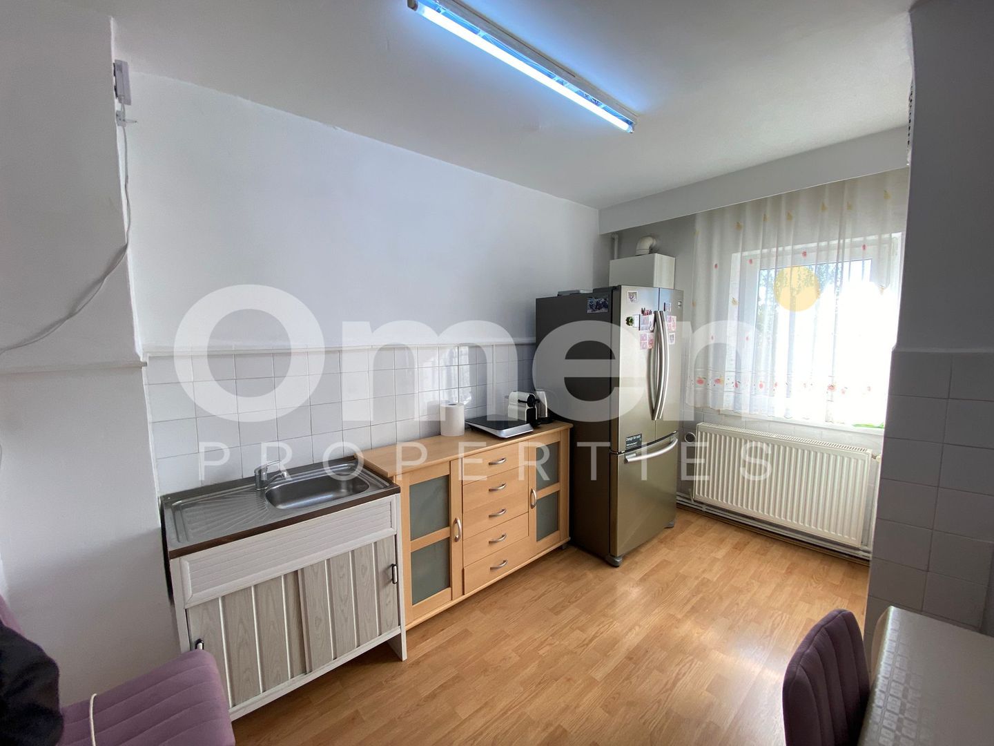 Apartament spatios cu 4 camere decoamndat, zona Republicii - Poză 12