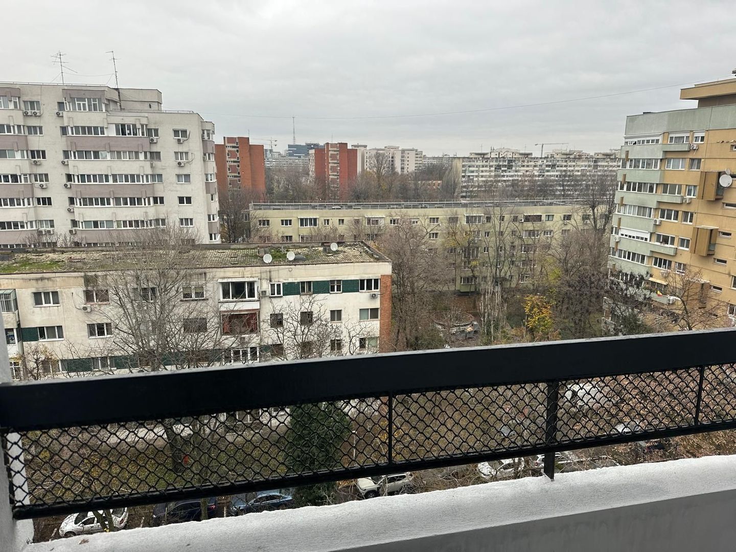 Apartament cu 2 camere complet renovat, prima inchiriere - Drumul Taberei - Poză 9