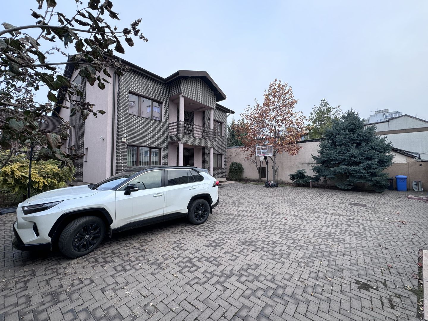 Imobil 600mp construiti curte 550mp Timpuri Noi Tineretului - Poză 24