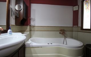 Simion Barnutiu, 3 camere, centrala proprie - Poză 6