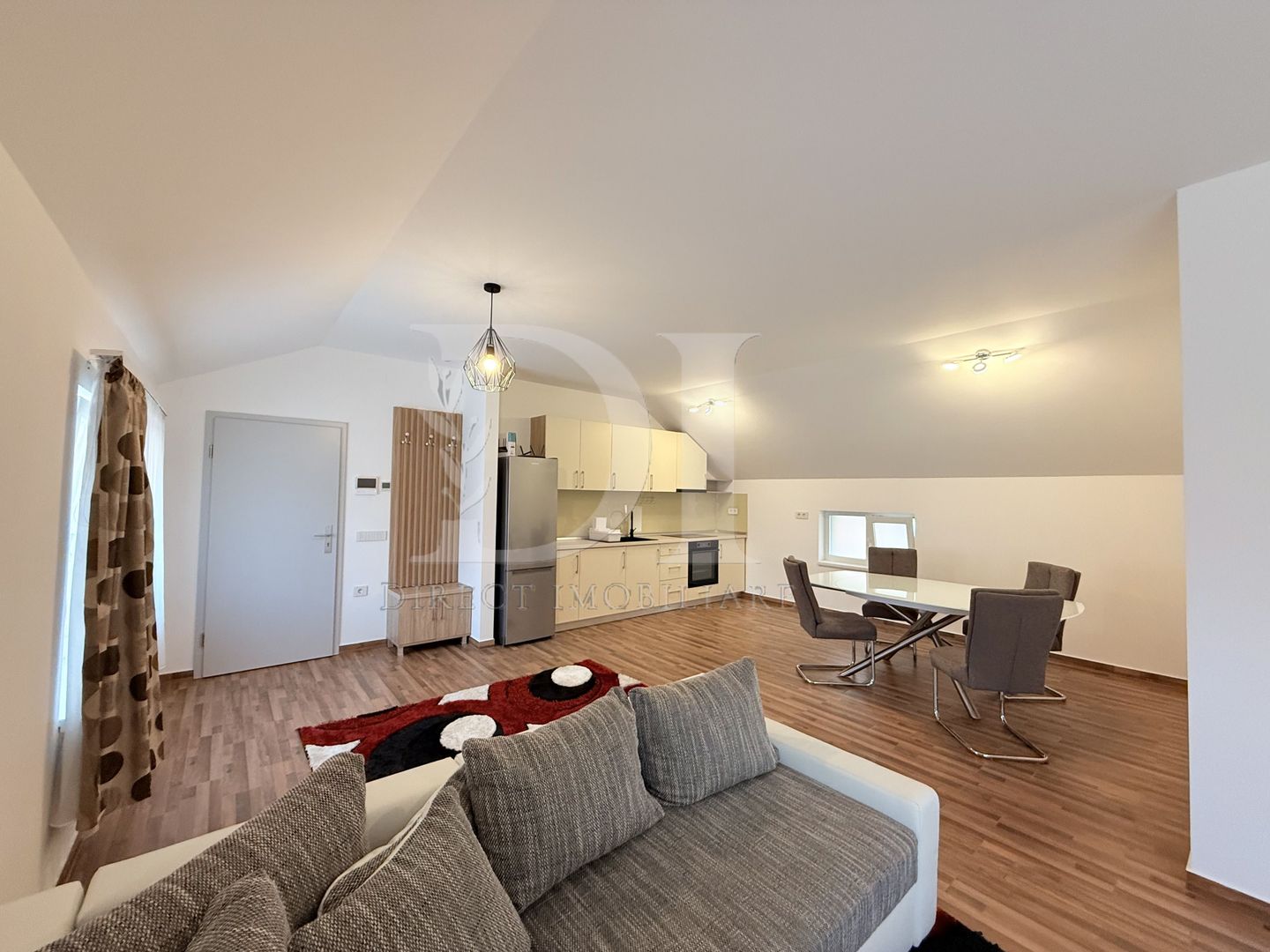 Apartament doua dormitoare / Zona Lidl , Floresti - Poză 5