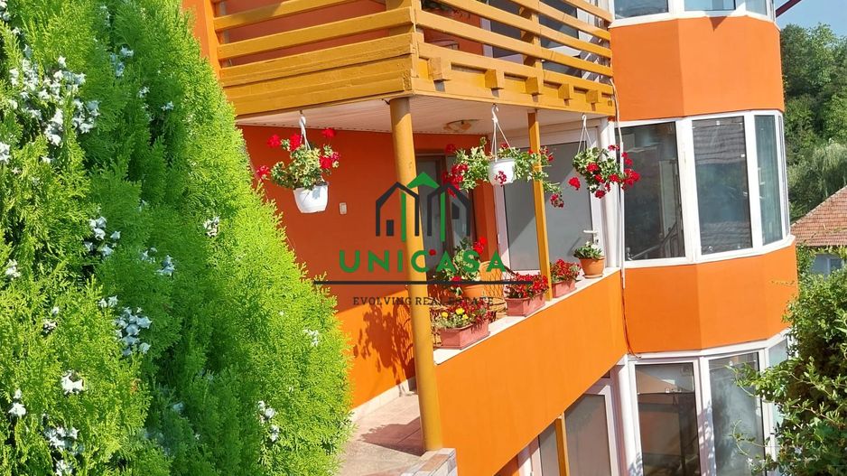 Casa - Cetatuie - Vedere Panoramica - Poză 2