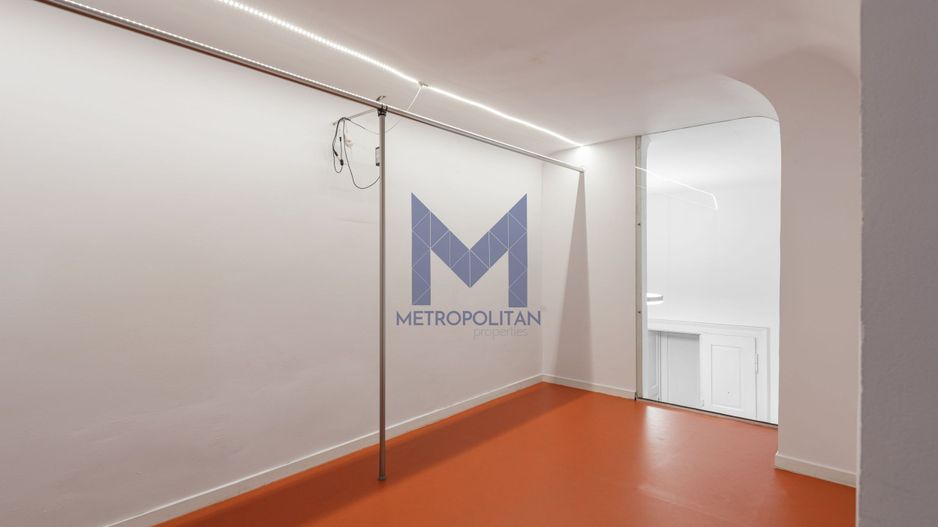 [ Ocazie rară ] Apartament maiestuos, Bd. Eroilor, etaj 1 - Poză 11