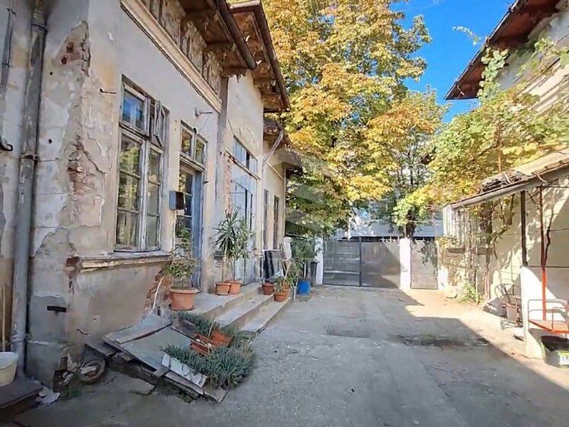 Vila 1950 121 mp s.u. Mosilor-Ion Maiorescu nr.24 260 mp teren - Poză 2