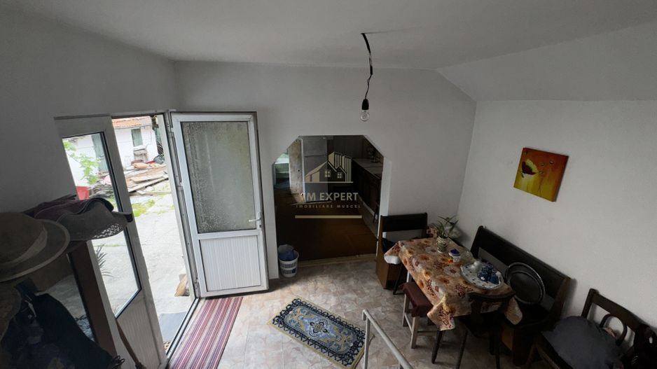CASA CAMPULUNG, 128 MP, TEREN 639 MP - Poză 8