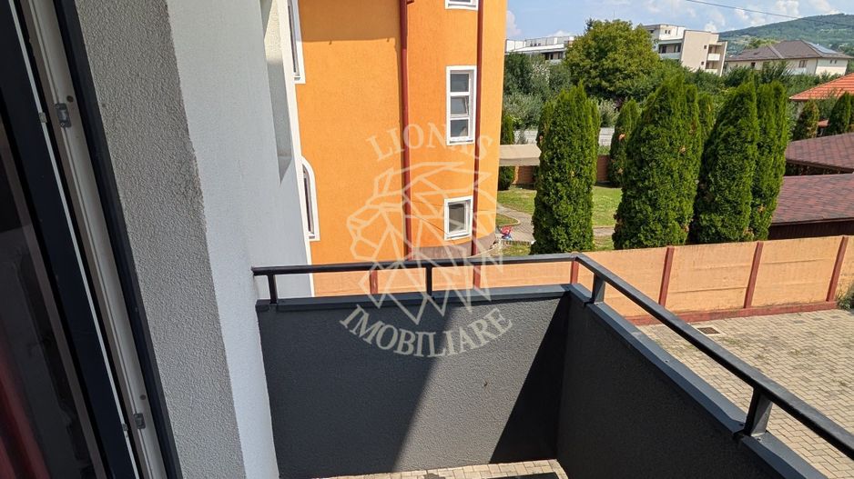Apartament 2 camere-balcon-etaj 1-parcare-Zona Libertatii - Poză 5