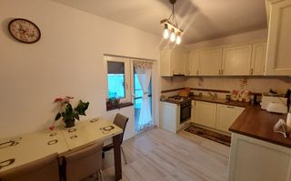 Casa 4 camere, curte 250mp - str. Granitului - Schiță 5