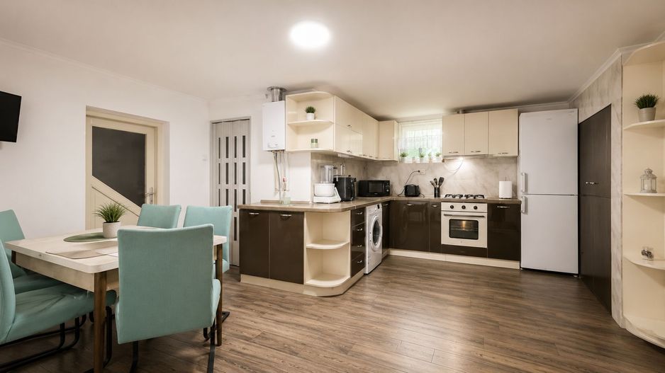 CASA RENOVATA DE VANZARE, SALONTA - Poză 5
