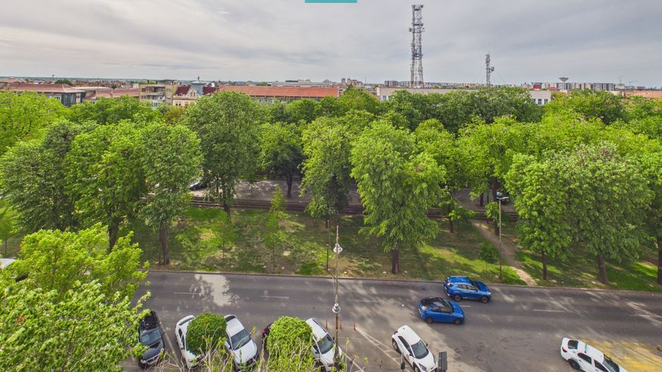 Apartament boem și spațios 90mp - Blv. Revoluției - Poză 10