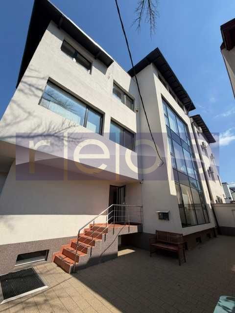 INCHIRIERE VILA SPATIU COMERCIAL BIROU TITULESCU 350MP 4 CAMERE 3 BAI - Poză 2