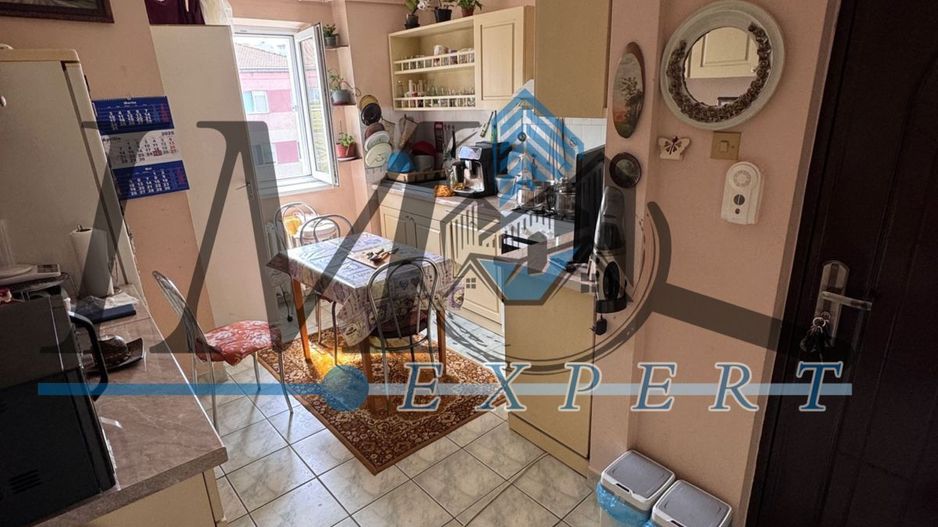 Apartament de vânzare cu 2 camere in zona centrala Alba Iulia - Poză 3