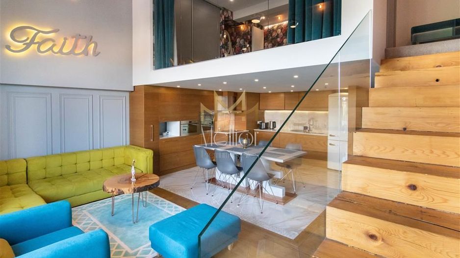 ?** Apartament superb pe doua niveluri Ultrafinisat Semicentral ** - Poză 12