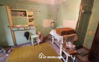 Unirii - Zona Darina - Casa 4 camere - Teren 691 mp cu deschidere 26 m - Poză 6