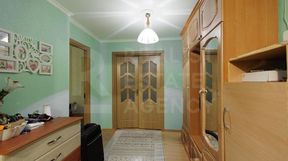 Vânzare, apartament, 3 camere, str. Ștefan Vodă, Vatra. - Poză 4