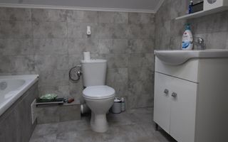 3 camere,  Giroc, la 10 min de Spitalul Judetean, centrala proprie - Poză 6