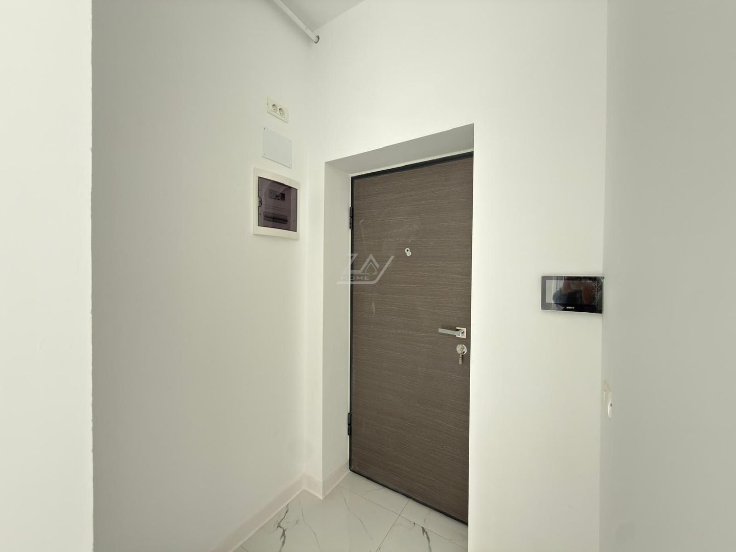 Bloc finalizat. Spatiu pod. Loc de parcare. Clima. - Poză 10