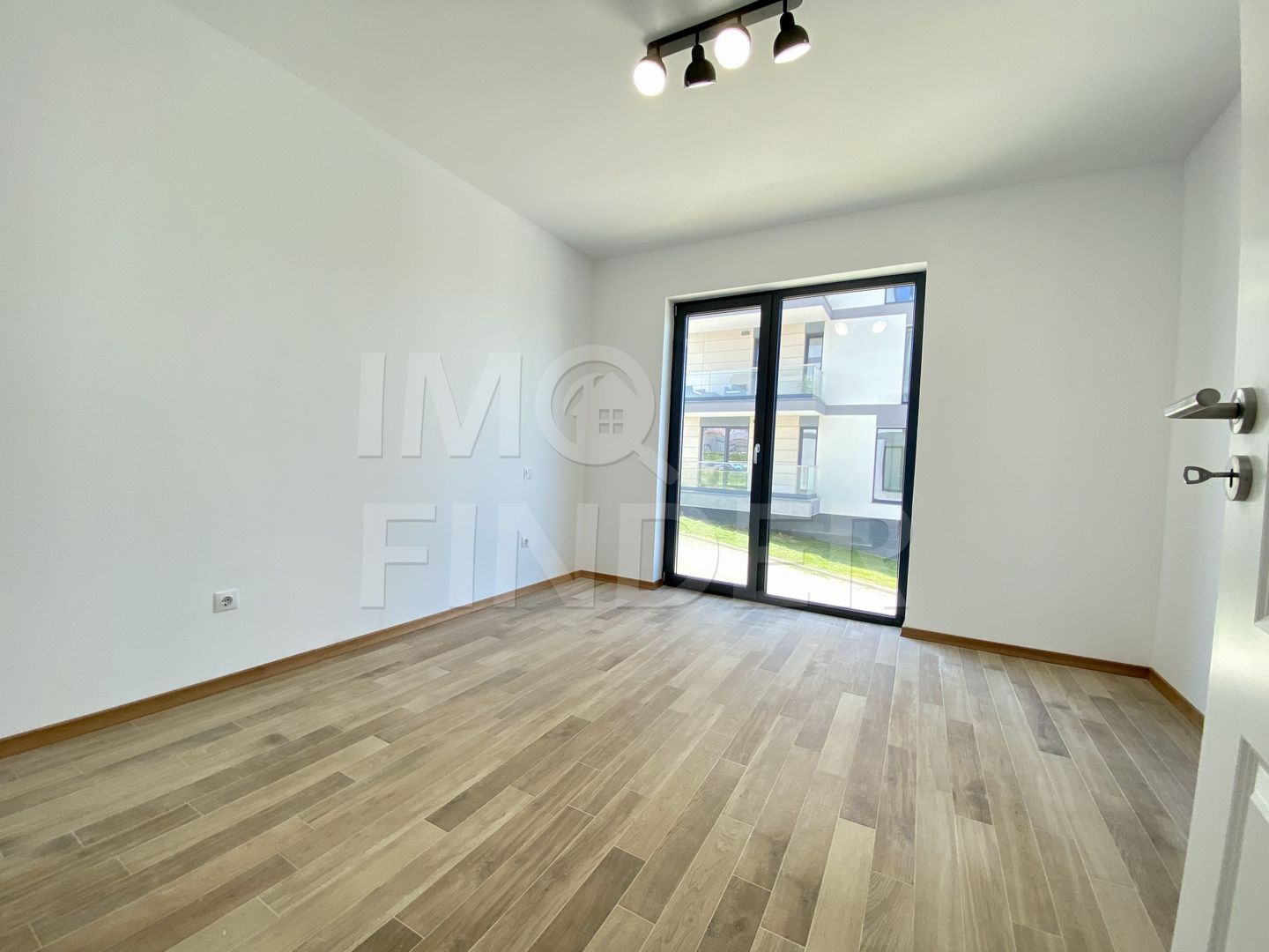 Apartament de Top - 3 camere Andrei Muresanu,  72 mp, finisat - Poză 8