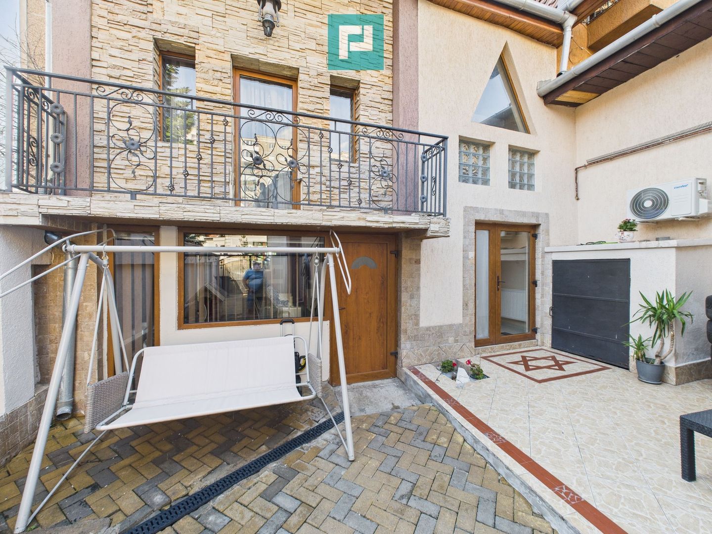 Casă cu spațiu comercial Arad, calea Aurel Vlaicu - Poză 14