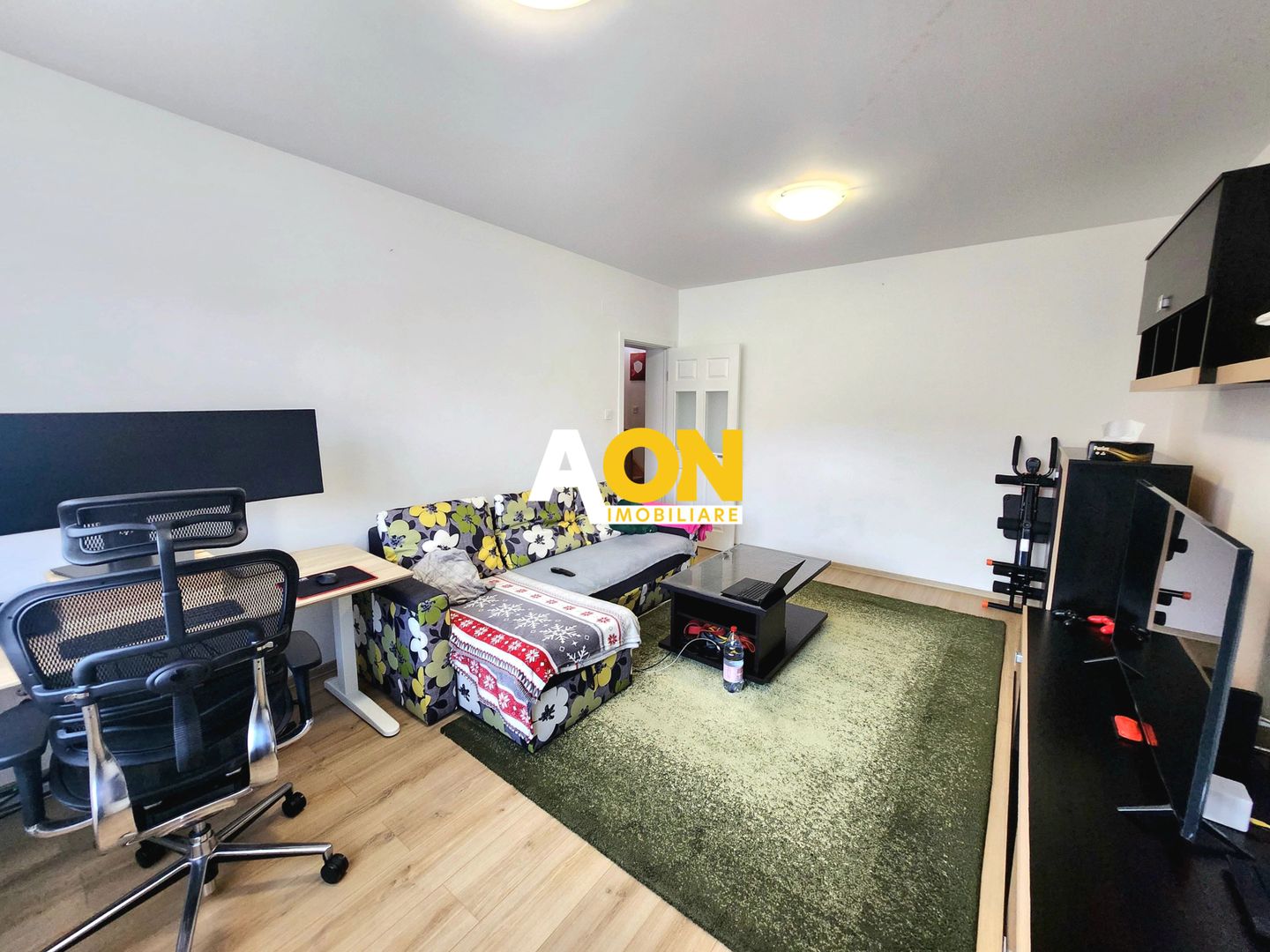 Apartament cu 2 Camere + Mansardă, Garaj, Bloc Nou, Zona Centru - Poză 6